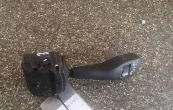 BMW 3 E46 Wiper control stalk 8363664
