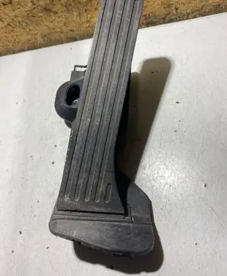 Audi A3 S3 8P Accelerator throttle pedal 6PV01104005 1K2721503AJ