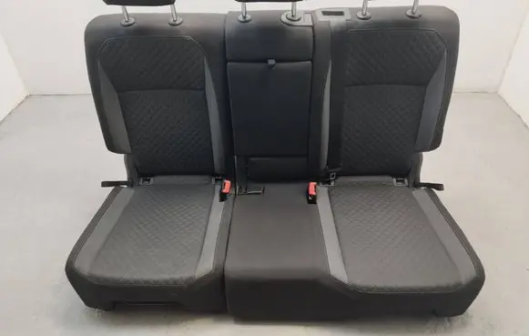Volkswagen Tiguan Rear seat