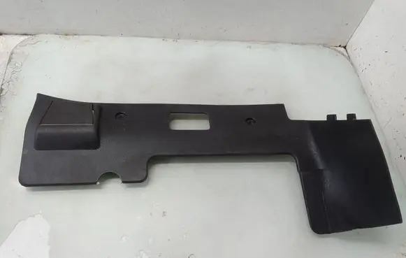 Volvo XC70 Dashboard lower bottom trim panel 9164892
