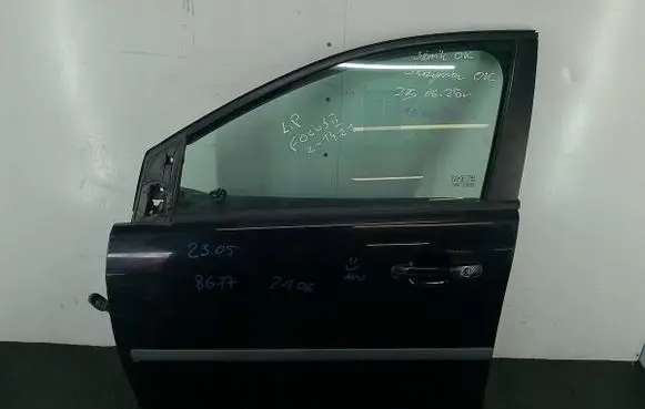 Ford Focus Front door