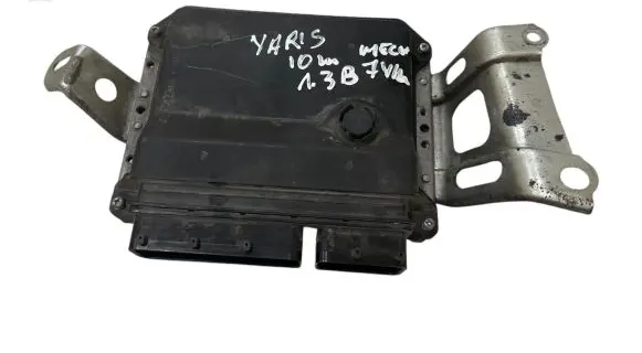Toyota Yaris Engine control unit/module 896610DB01 MB2754001830