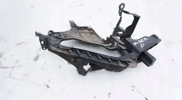 Audi A4 S4 B8 8K Headlight/headlamp mounting bracket 8K0805608B
