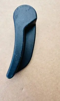 BMW X3 G01 Engine bonnet (hood) release handle 7397999