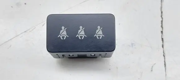 Seat belt warning relay