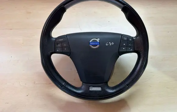 Volvo C30 Steering wheel 