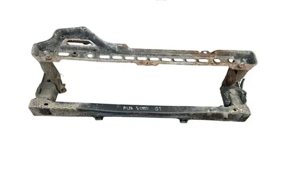 Alfa Romeo GT Front bumper cross member