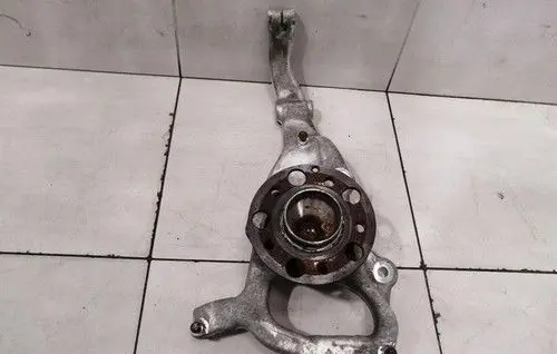 Mercedes-Benz S C217 Front wheel bearing hub A2223321901