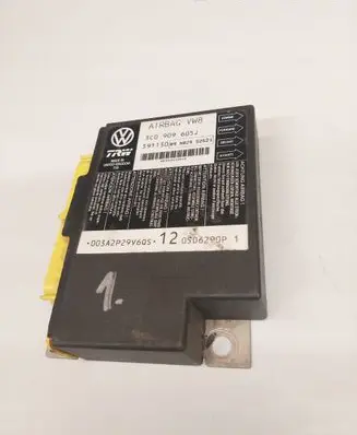 Volkswagen PASSAT B6 Airbag control unit/module 3C0909605J