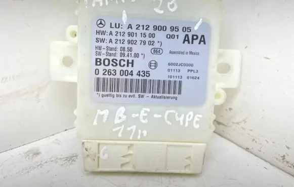 Mercedes-Benz E C207 W207 Parking PDC control unit/module A2129009505