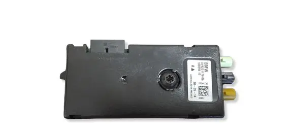 BMW 2 F22 F23 Aerial antenna amplifier 9231179