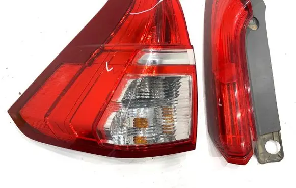 Honda CR-V Rear/tail lights
