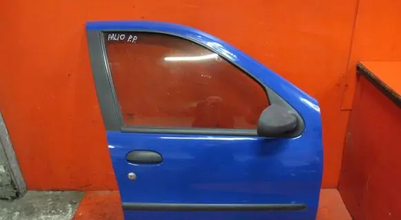 Fiat Albea Front door