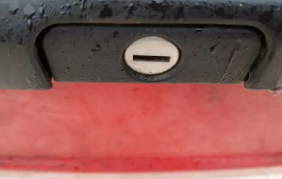 Volkswagen Golf III Tailgate/trunk/boot exterior handle