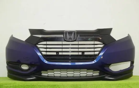 Honda HR-V Front bumper 71101-T7W-A000