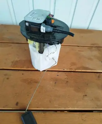 Peugeot 308 In-tank fuel pump 9830956580