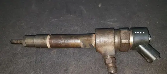 Alfa Romeo 156 Fuel injector 0445110119