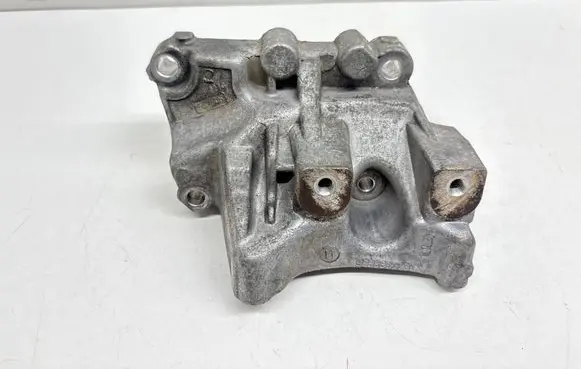 Land Rover Evoque I Engine mounting bracket 9656597780