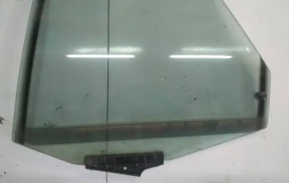 Audi 80 90 B3 Rear door window glass AS2