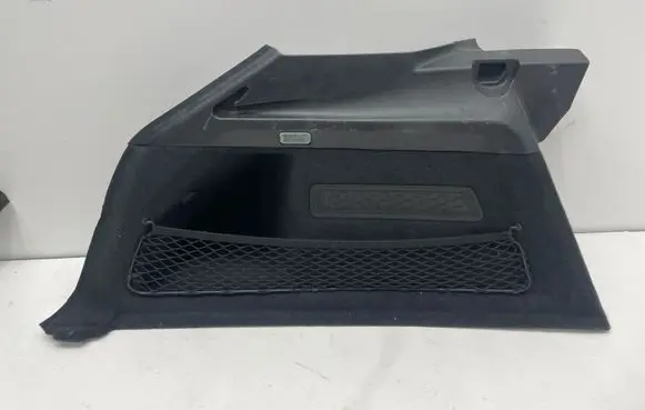 Porsche Cayenne (9Y0 9Y3) Tailgate/trunk side cover trim 9Y0867037F