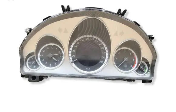 Mercedes-Benz E W212 Speedometer (instrument cluster) A2129002014 2049023003 2049022903