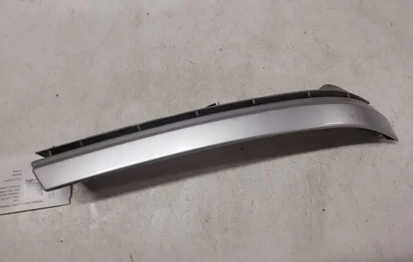 Opel Zafira A Under headlight/headlamp trim 90580652 12543