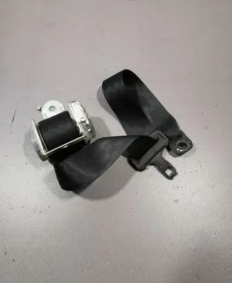 Rear seatbelt