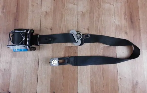 Mazda CX-5 II Front seatbelt TK5257L30B TKAH3EH983