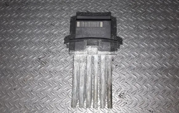 Mercedes-Benz Sprinter W906 Heater blower motor/fan resistor 5HL00894104