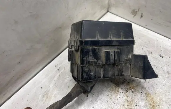 Hyundai Sonata Fuse module 919403K010