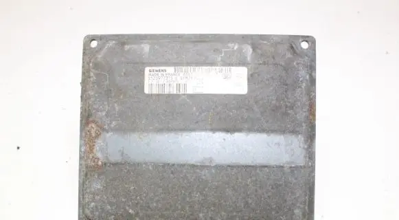 Ford Fiesta Engine control unit/module 6S6112A650FD S120977315D
