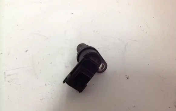 Camshaft position sensor