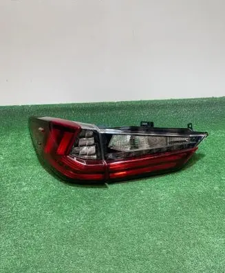 Lexus RX 450H Tailgate rear/tail lights 8159148201