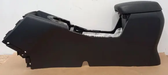 KIA Sportage Armrest 846203W900