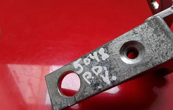 Ford Focus Front door upper hinge AM51U22800AD C808A