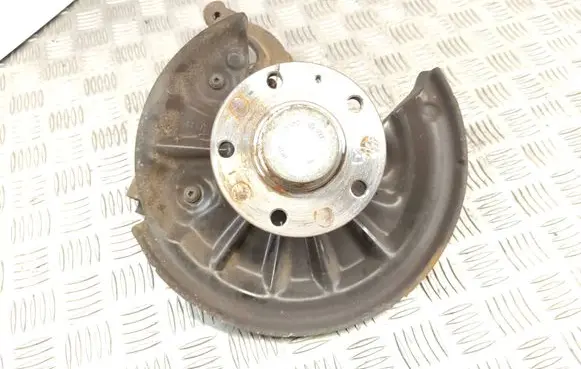 Audi A3 S3 8V Rear wheel hub