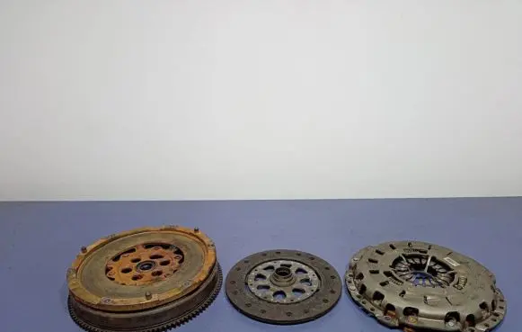 BMW 3 E90 E91 Clutch set kit 7524974