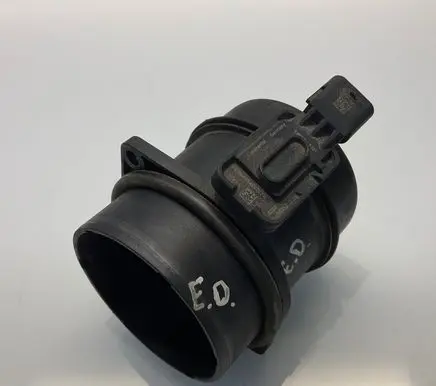 Mercedes-Benz B W246 W242 Mass air flow meter A6450900048 6450900048