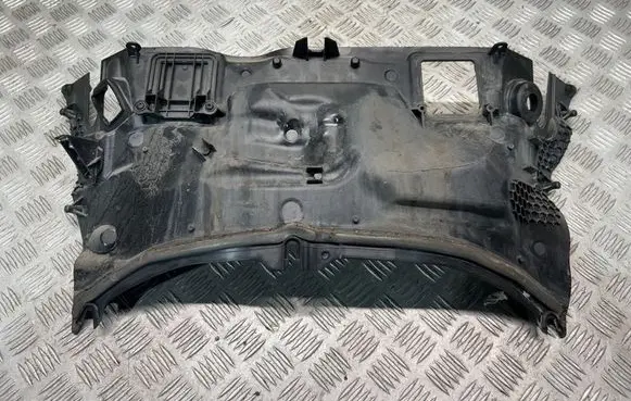Mercedes-Benz C W205 Other engine bay part A2056205901