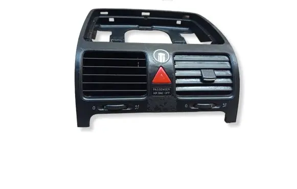 Volkswagen Golf IV Dash center air vent grill 1K0815735B 1K0819728C