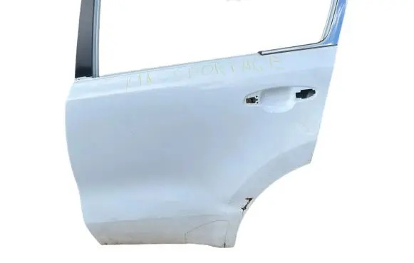 KIA Sportage Rear door