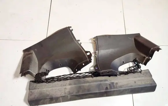Opel Tigra B Other trunk/boot trim element 93162219