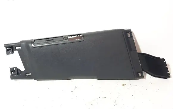 Peugeot 5008 (B) pillar trim (bottom) 9673404777