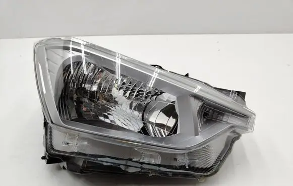 Isuzu D-Max Headlight/headlamp 