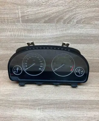 BMW 5 F10 F11 Speedometer (instrument cluster) 9249344 2119957