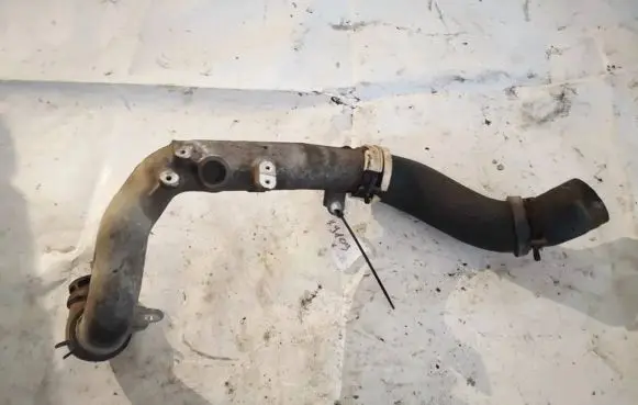 Mazda Premacy Intercooler hose/pipe
