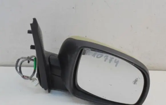 Nissan Note (E11) Manual wing mirror 0205021