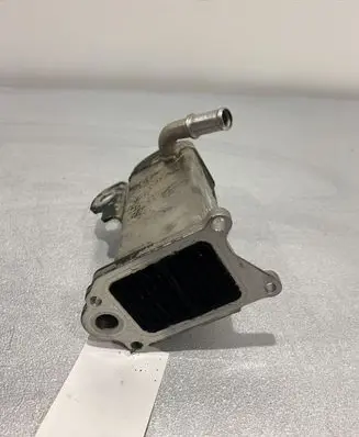 Ford Kuga I EGR valve cooler V29004027