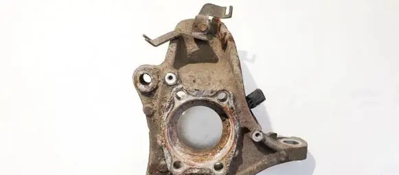 Volkswagen PASSAT B6 Front wheel hub