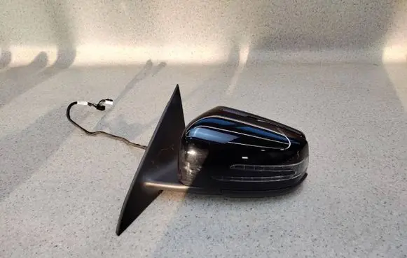 Mercedes-Benz CLA C117 X117 W117 Front door electric wing mirror 